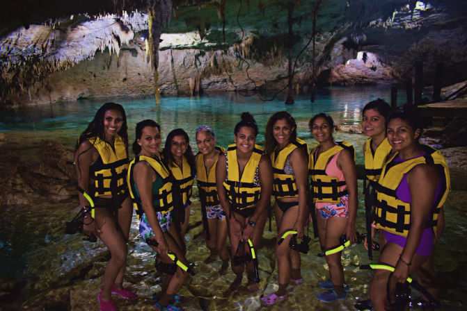 Turtles & Tiaras: A Riviera Maya Bachelorette Splash image 15