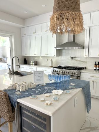 Beautiful Airbnb Decor with Backdrops, Balloon Garlands, Bride Room, Fridge Stocking image 70