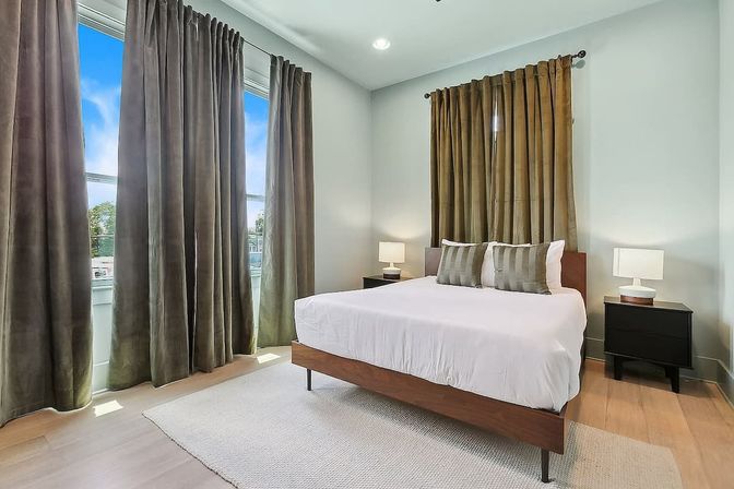 Tropical Escape with Heated Pool and Parking  image 12