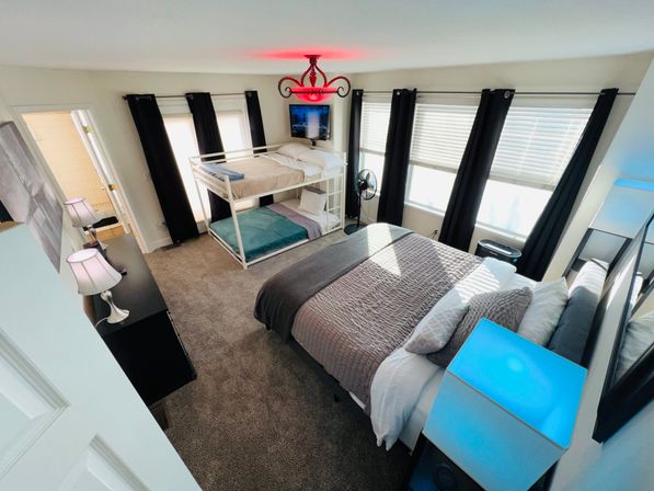 Party Palace with Game Room, Theater & Hot Tub image 9