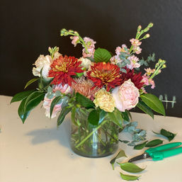 DIY Boozy Flower Arranging BYOB Party with Fresh Flowers at Your Location image 9