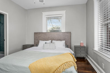 Mansion on 32nd: Modern Kansas City Duplex with 5 Bedrooms & 2 Kitchens image 45
