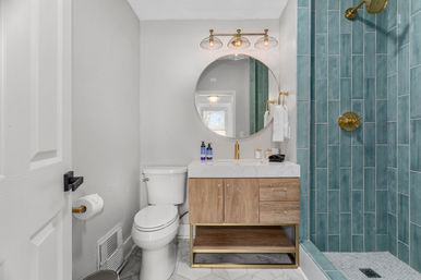 Mansion on 32nd: Modern Kansas City Duplex with 5 Bedrooms & 2 Kitchens image 48