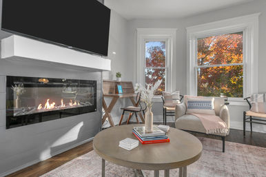 Mansion on 32nd: Modern Kansas City Duplex with 5 Bedrooms & 2 Kitchens image 27
