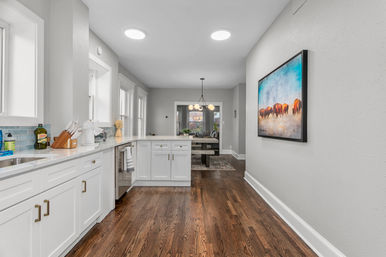 Mansion on 32nd: Modern Kansas City Duplex with 5 Bedrooms & 2 Kitchens image 43
