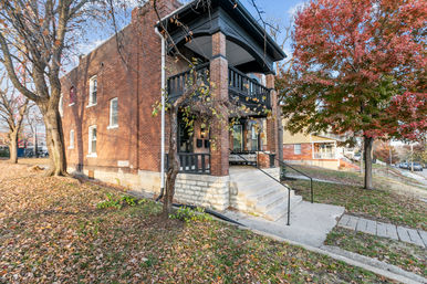 Mansion on 32nd: Modern Kansas City Duplex with 5 Bedrooms & 2 Kitchens image 55
