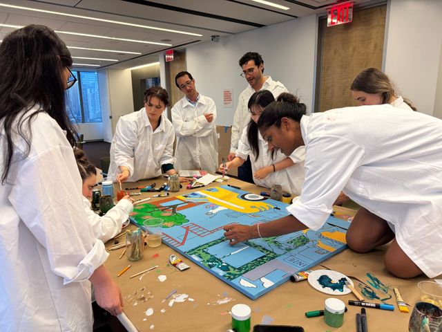 Collaborative Mural Painting: Customized & Creative image 4