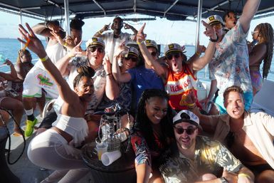 All Inclusive Miami Boat Party With 3-Hour Open Bar, Live DJ, & More image 9