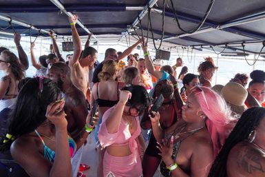 All Inclusive Miami Boat Party With 3-Hour Open Bar, Live DJ, & More image 8