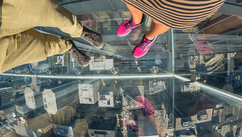 Exclusive Private Chicago City Tour: River Cruise, Skydeck, Bean & Hotel Transport image 10