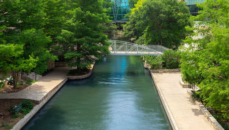 Best of San Antonio Tour from Austin: Includes River Boat Cruise + Return Transport  image 23