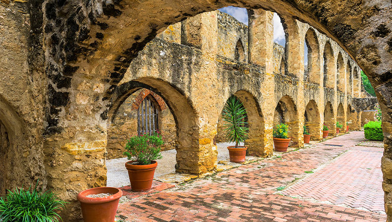 Best of San Antonio Tour from Austin: Includes River Boat Cruise + Return Transport  image 7