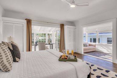 Emerald Key: Historic 8-BR West Palm Beach Estate with Heated Pool & Guest House for Large Groups image 80