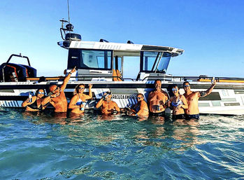 Luxury SUV of the Seas: The SeaEO III (Bachelor Edition) image 2