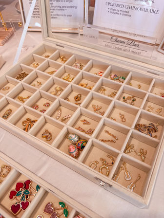 	Batch Exclusive: Charm Bar Experience + The Glam Ball Machine™   image 20