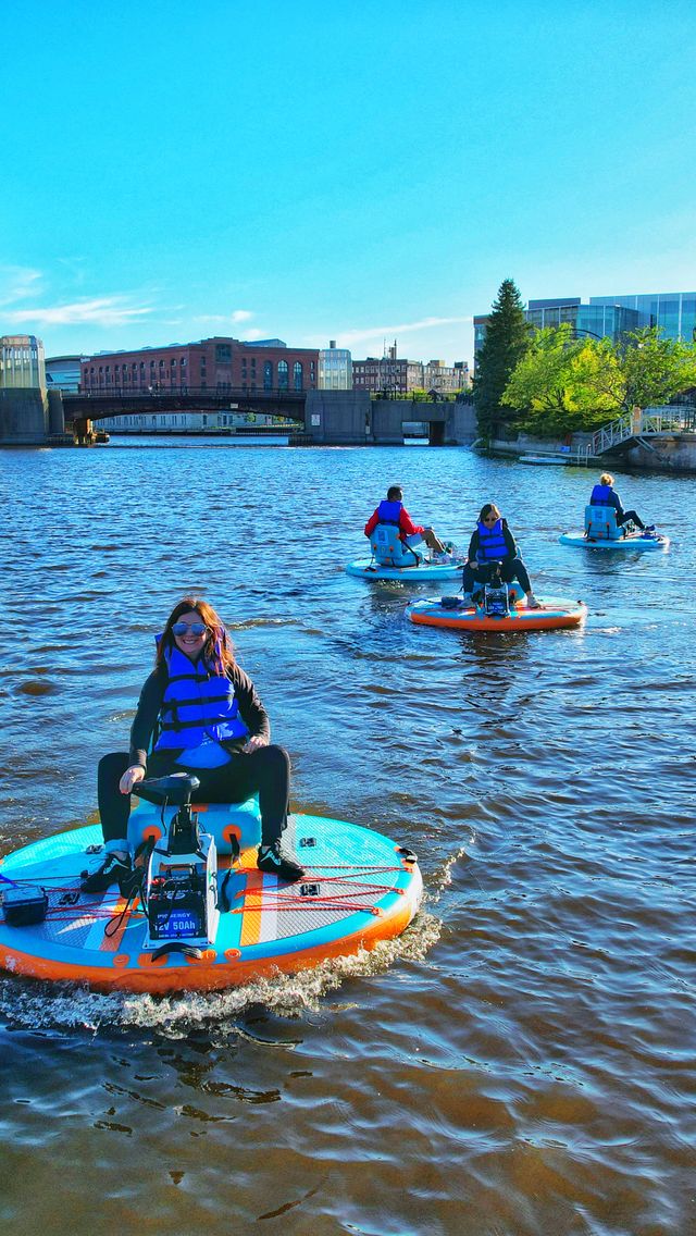 Electric Party Boats on the Milwaukee River! image 3