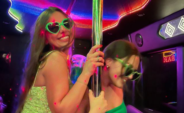 Savannah Party Bus & Luxury Chauffeured Transportation Services image 3