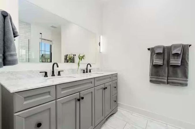 Jungle Sol: Stylish, Plant-filled, with Private Terrace image 16