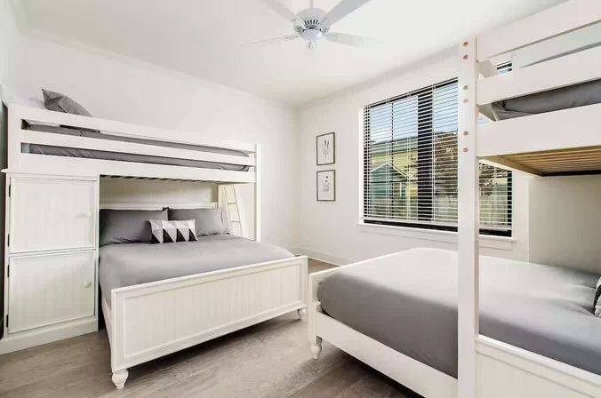 Jungle Sol: Stylish, Plant-filled, with Private Terrace image 53