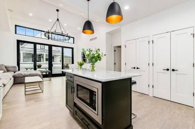 Jungle Sol: Stylish, Plant-filled, with Private Terrace image 37