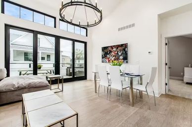 Jungle Sol: Stylish, Plant-filled, with Private Terrace image 31