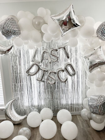 Bachelorette Party Decorating Service: Customized Event Decor Delivered to You image 6