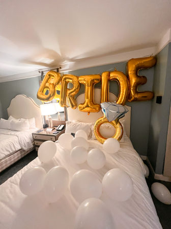 Bachelorette Party Decorating Service: Customized Event Decor Delivered to You image 5