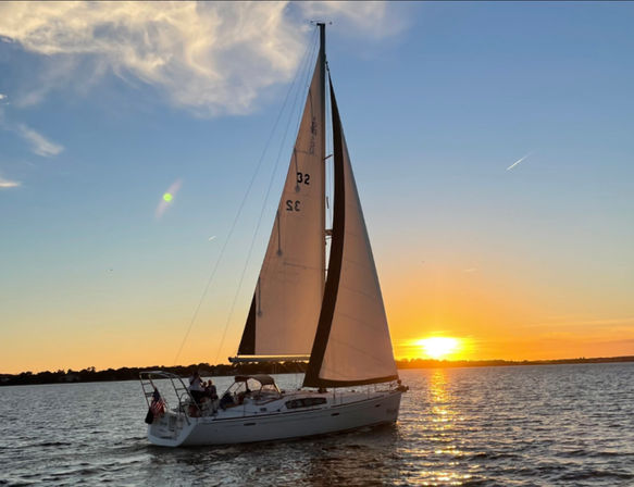 Private Luxe Sailing Getaway (Up to 6 Guests) image 10