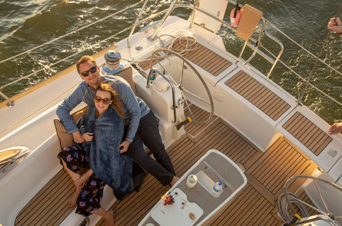Private Luxe Sailing Getaway (Up to 6 Guests) image 9