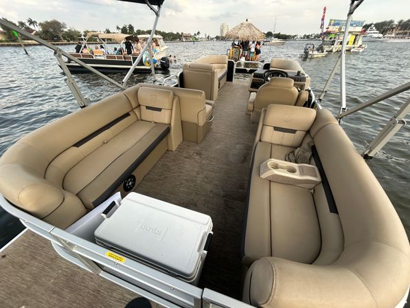 4-Hour Sandbar Excursion Aboard Party Pontoon (BYOB) image 7