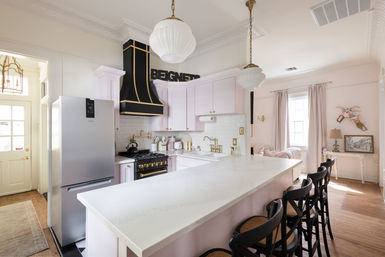 Ultimate Girl's Trip House: Steps from the French Quarter image 4