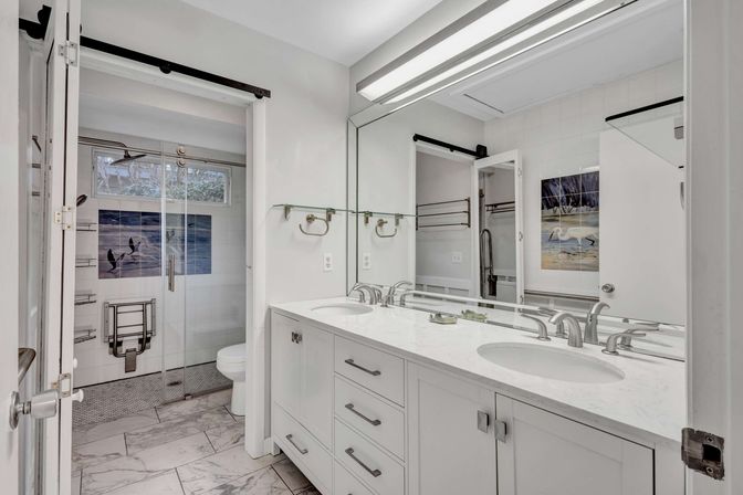 Marsh Oasis: Stunning 4BR Sea Pines Stay with Hot Tub image 71