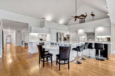Marsh Oasis: Stunning 4BR Sea Pines Stay with Hot Tub image 54