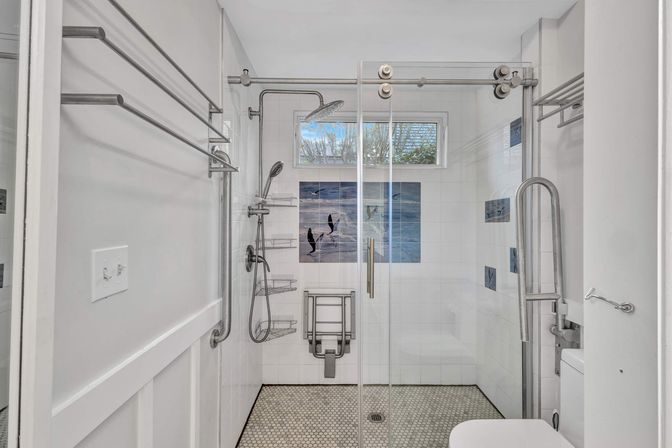 Marsh Oasis: Stunning 4BR Sea Pines Stay with Hot Tub image 65