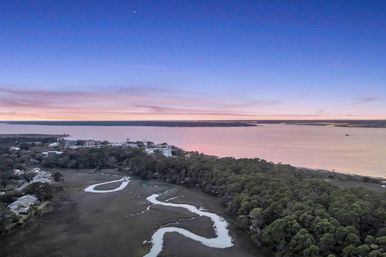 Marsh Oasis: Stunning 4BR Sea Pines Stay with Hot Tub image 63
