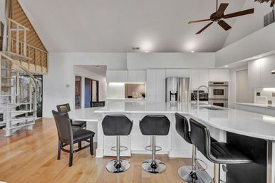 Marsh Oasis: Stunning 4BR Sea Pines Stay with Hot Tub image 58