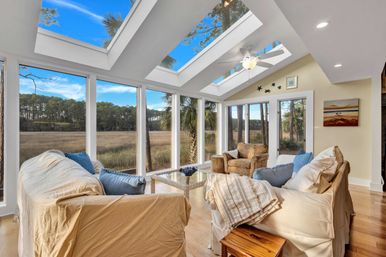 Marsh Oasis: Stunning 4BR Sea Pines Stay with Hot Tub image 15