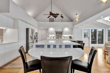 Marsh Oasis: Stunning 4BR Sea Pines Stay with Hot Tub image 11