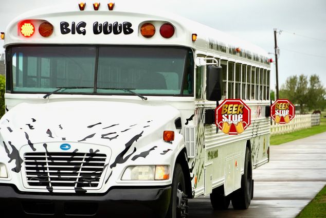 Thumbnail image for Big UUUB BYOB Party Bus: "A RIDE LIKE NO OTHER" with Chauffeur