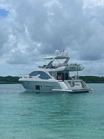 Exclusive Yacht Charters & Luxury Pontoon Rentals in 30A: Your Ultimate Boating Experience image 1