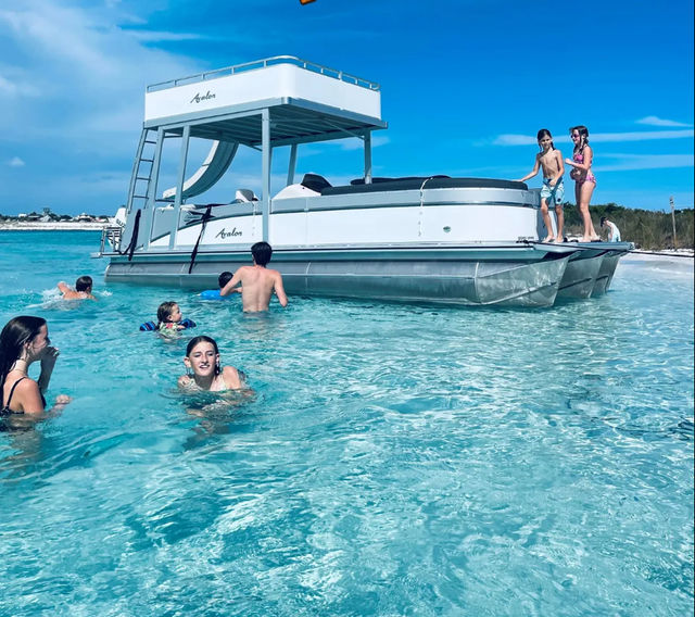 Exclusive Yacht Charters & Luxury Pontoon Rentals in 30A: Your Ultimate Boating Experience image 4