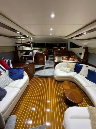 Exclusive Yacht Charters & Luxury Pontoon Rentals in 30A: Your Ultimate Boating Experience image 13