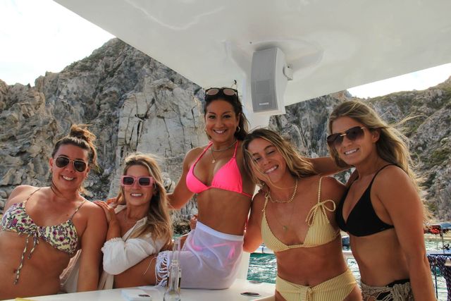 3-Hour Private Snorkeling Tour on Deluxe Catamaran image 3