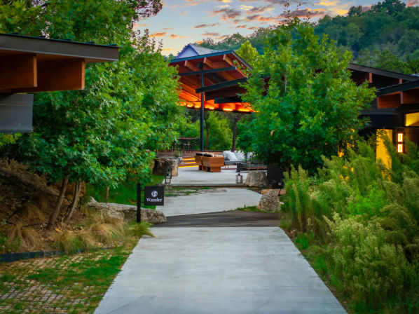 Wander Austin Falling Leaves: Luxury Glass-House Retreat with Courtyard Fire Pit & Outdoor Pool image 8