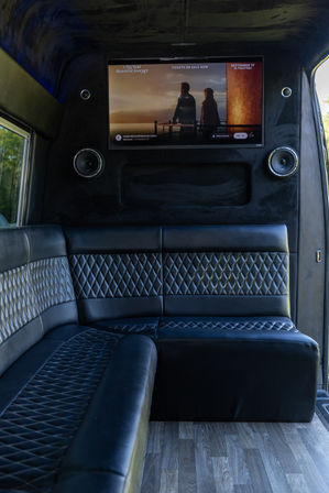 Luxury Sprinter Experience: Private Chauffeured Rides for Any Occasion image 15
