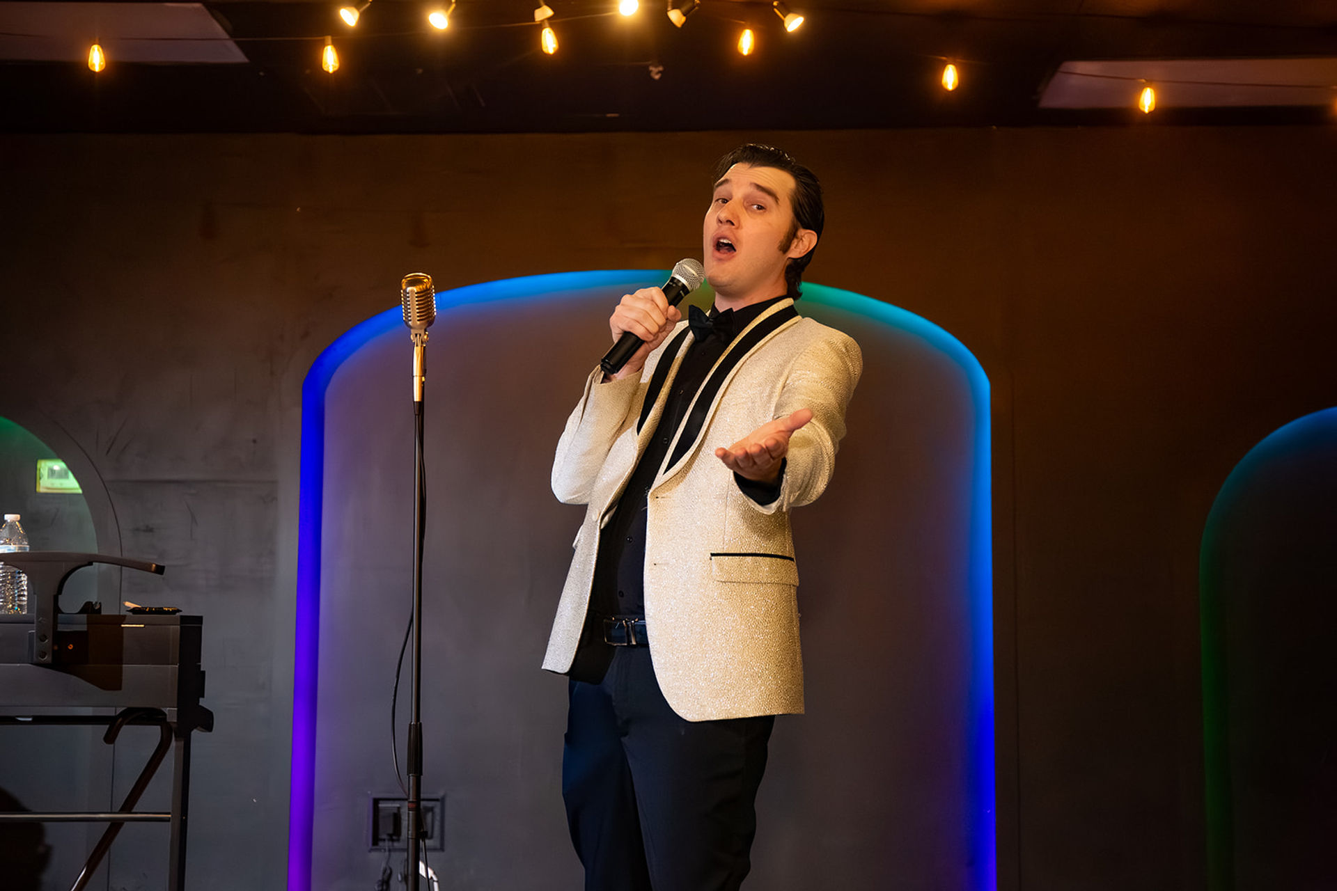 Charming Crooner Performance: Classic Tunes for Classy Events image 1