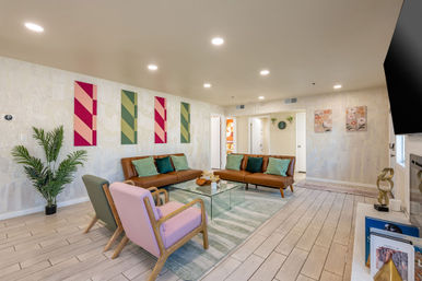 Luxury Villa with Pool, Jacuzzi, Bikes, Putting Green, Fire Pit & Frozen Margarita Machine image 31