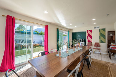 Luxury Villa with Pool, Jacuzzi, Bikes, Putting Green, Fire Pit & Frozen Margarita Machine image 8