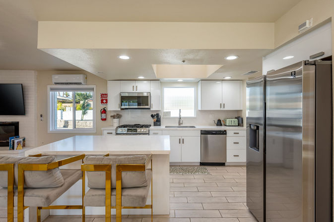 Luxury Villa with Pool, Jacuzzi, Bikes, Putting Green, Fire Pit & Frozen Margarita Machine image 36