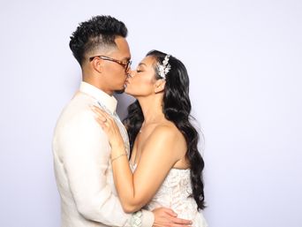 Aw Snap! Luxury Photo Booth Experience for Bay Area Weddings & Events image 9